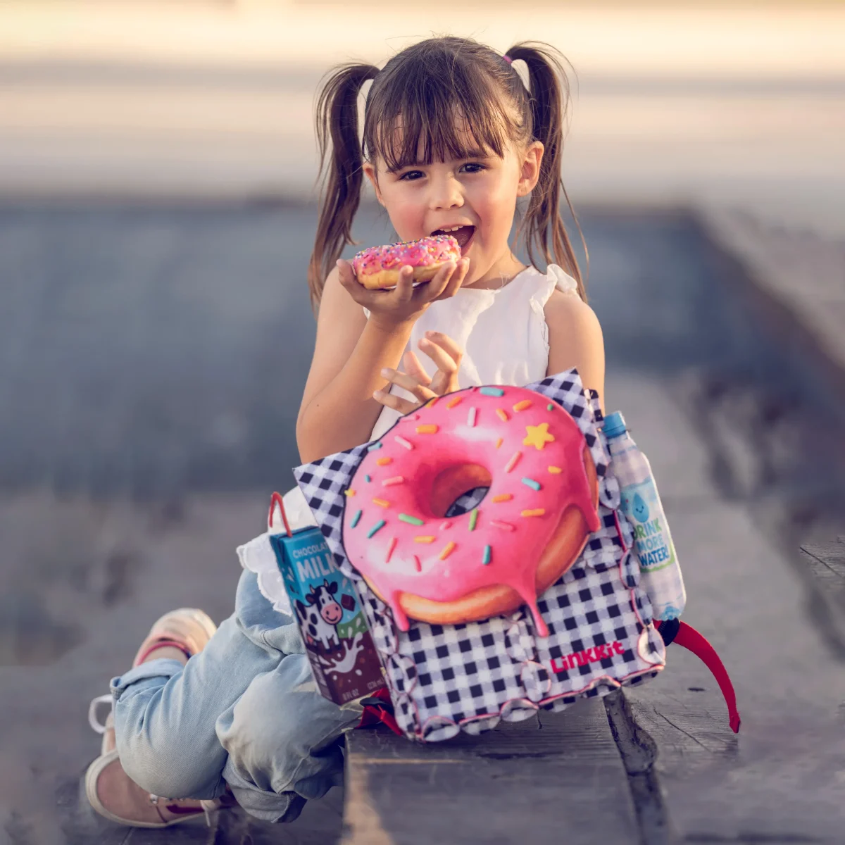 doughnut super mini backpack Amazon.com: Macaroon The Mystic Club Series 7L Travel School Ladies Lightweight Casual Daypacks Bag (Nautical) : Clothing, Shoes & Jewelry Under the sunlight MINI DONUT WINGS SPRAYGROUND